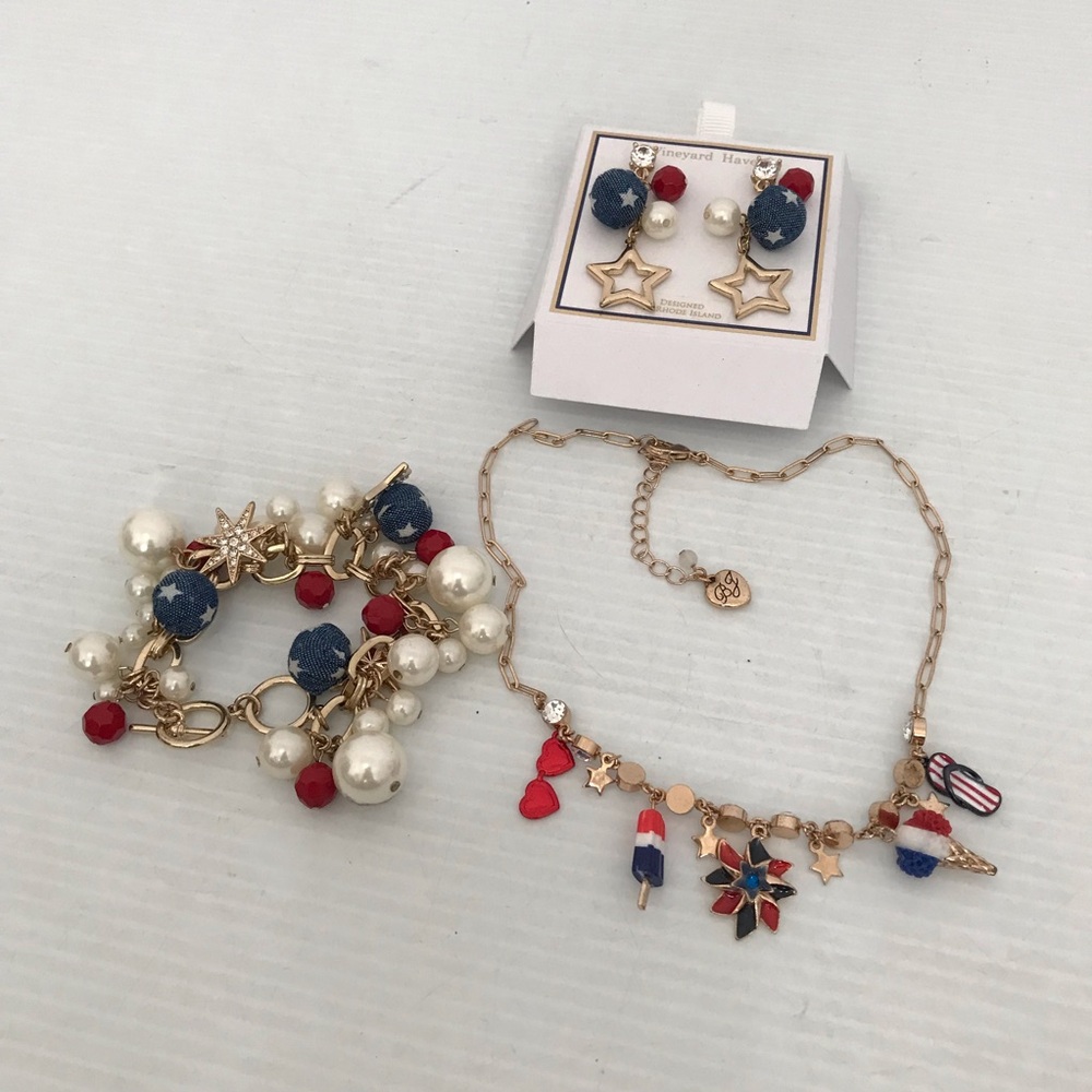 Vineyard Haven July 4th Charming Gold and Red Jewelry Set